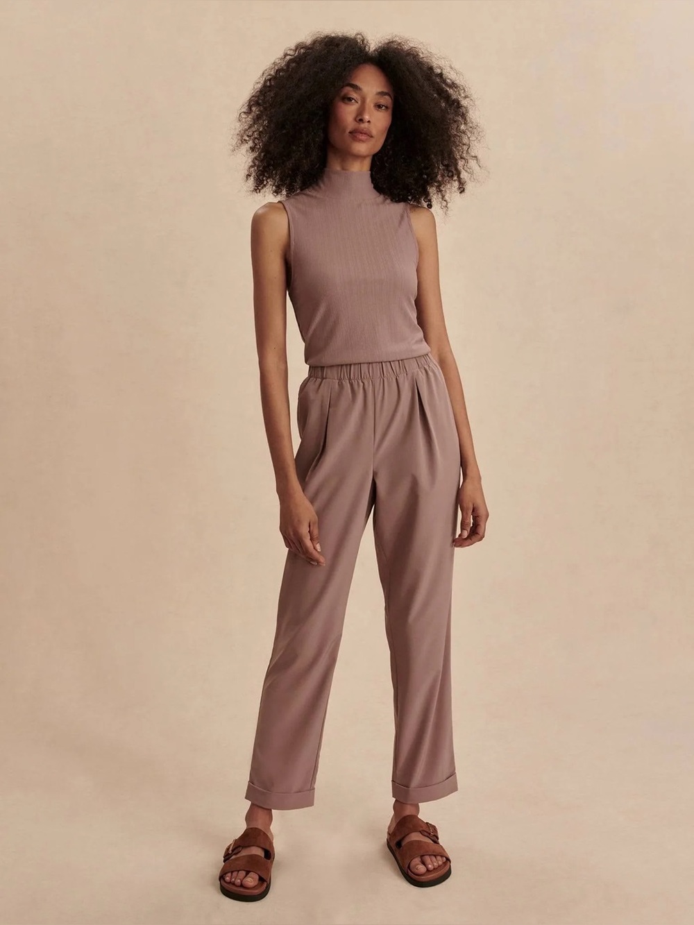 Varley Women's :
Alana Slim
Tapered Cuff Pants